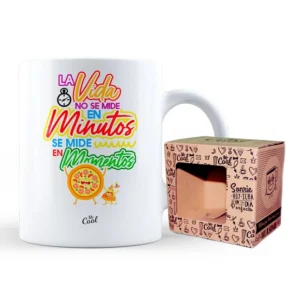 Taza La vida no se mide en minutos se mide en momentos